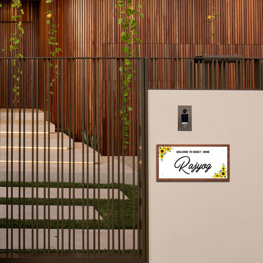 Acrylic Nameplate with Personalized Designs for Doors & Desks