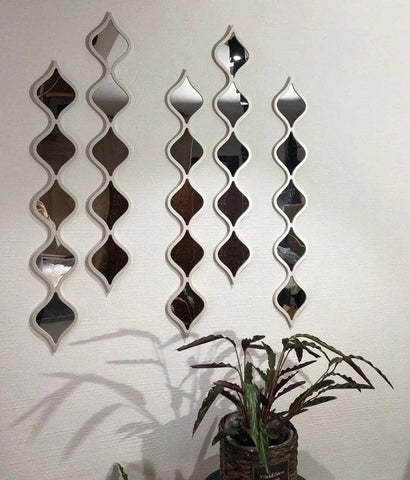 Classic Decorative Water Drop Mirror Strips with Silver Wooden Finish - Decor Mantra 