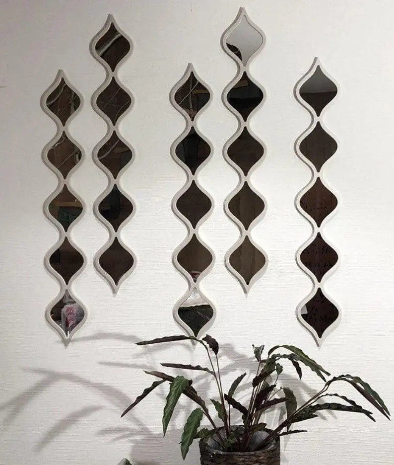 Classic Decorative Water Drop Mirror Strips with Silver Wooden Finish - Decor Mantra 