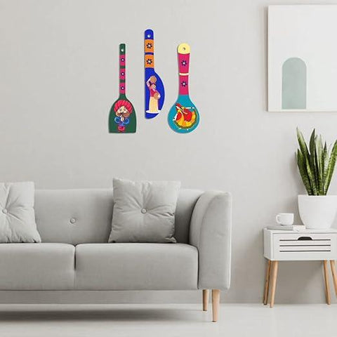 Rural Art Wooden Wall Hanger Spoons for Home | Office | Living Room | Gift | Modern Decoration Items | Kitchen Wall Decor | Home Decor Hanging Items (WH_5017N), Set of 3 - Decor Mantra 