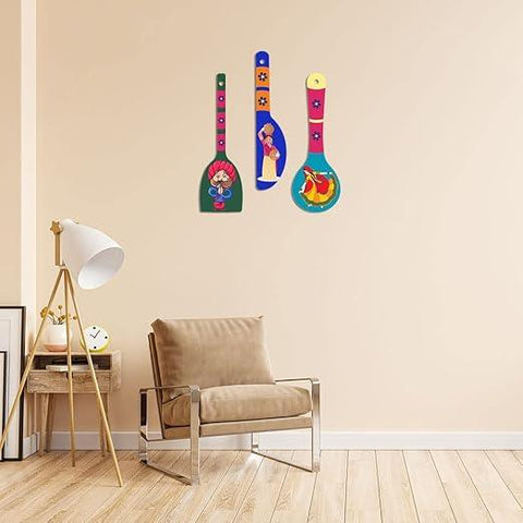 Rural Art Wooden Wall Hanger Spoons for Home | Office | Living Room | Gift | Modern Decoration Items | Kitchen Wall Decor | Home Decor Hanging Items (WH_5017N), Set of 3 - Decor Mantra 