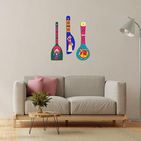 Rural Art Wooden Wall Hanger Spoons for Home | Office | Living Room | Gift | Modern Decoration Items | Kitchen Wall Decor | Home Decor Hanging Items (WH_5017N), Set of 3 - Decor Mantra 