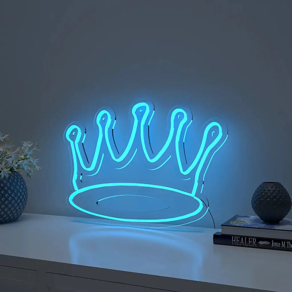 Queen Crown Design Warm LED Neon Light DECORMANTRA