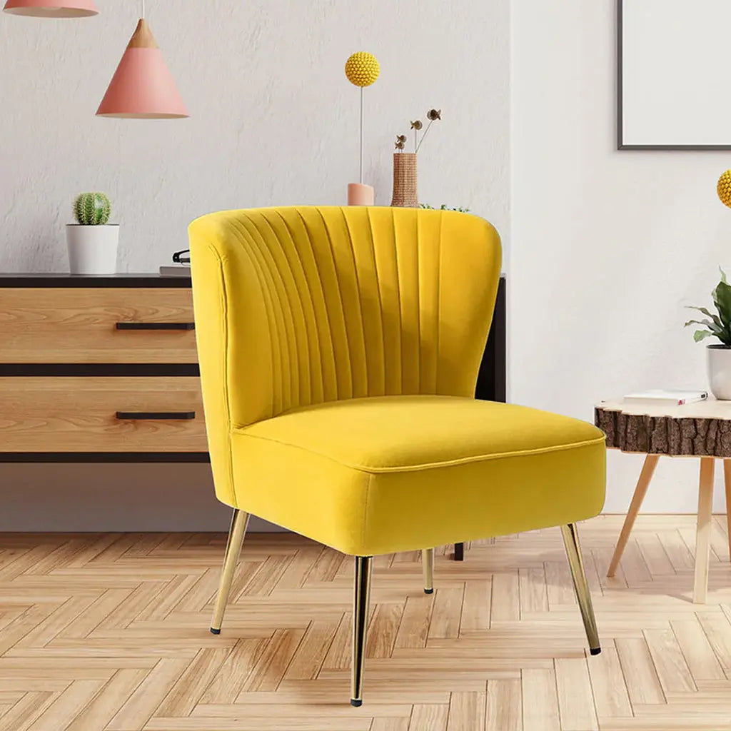 Classic Style Curved Back Yellow Velvet Accent Chair DECORMANTRA