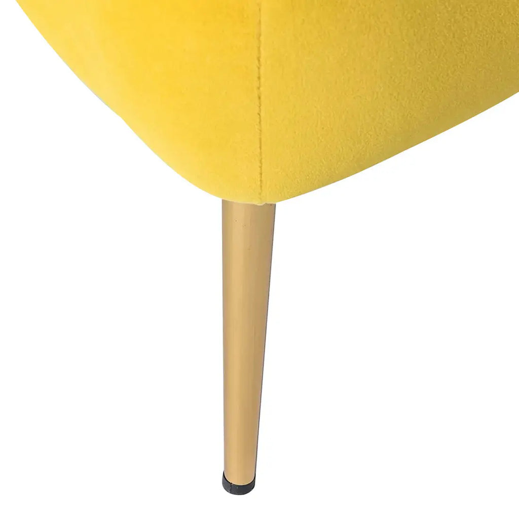 Classic Style Curved Back Yellow Velvet Accent Chair DECORMANTRA