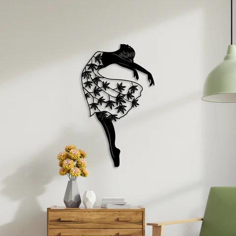 Dancing Girl Metal Wall Arta - Decor Mantra 