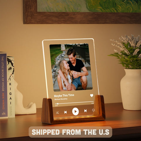 Personalized Song Plaque with Photo - Custom Couple's Music Displayer Artwork - Night Light Romantic Gift for Couples And Familie