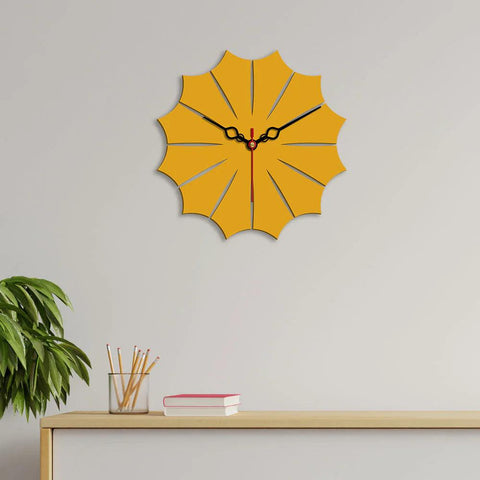 Leaf Shape Designer Wooden Wall Clock - Decor Mantra 