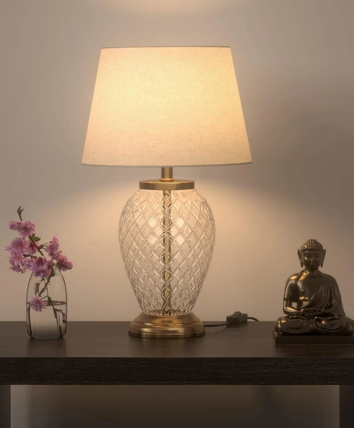Elegant Diamond Cut Glass Table Lamp - Decor Mantra 