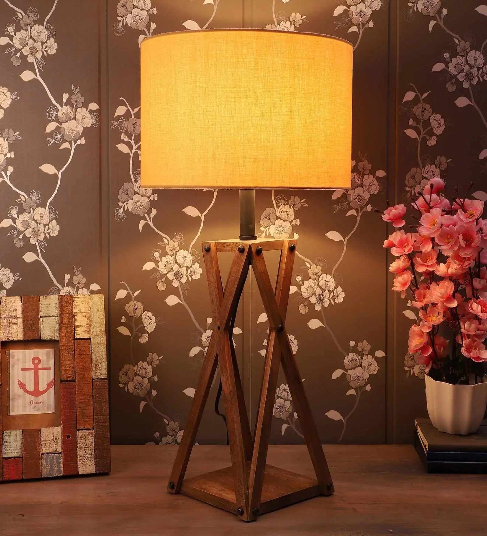 Elegant Aera Lamp with Beige Shade and Natural Base - Decor Mantra 