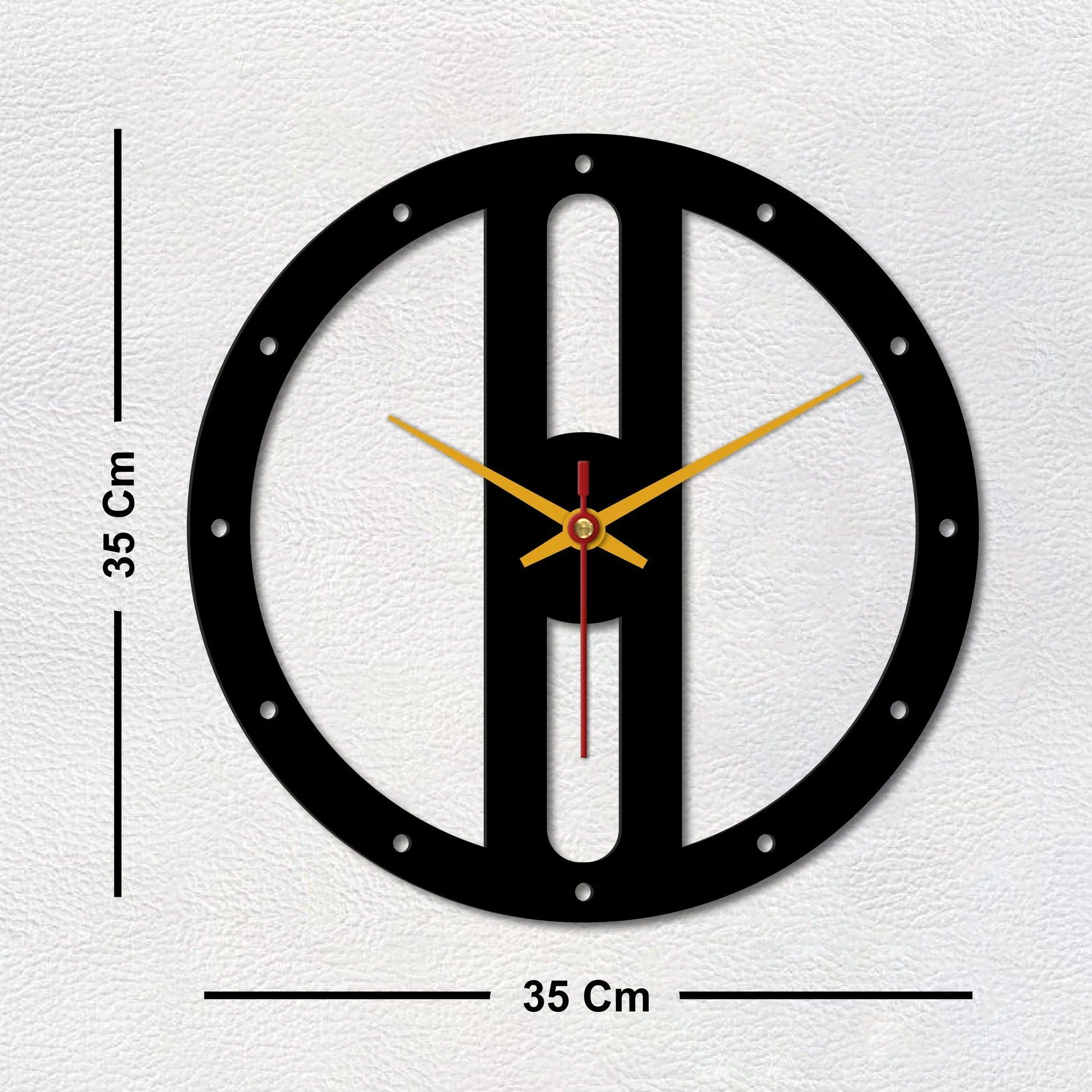 Wooden Look Round Shape Wall Clock - Decor Mantra 