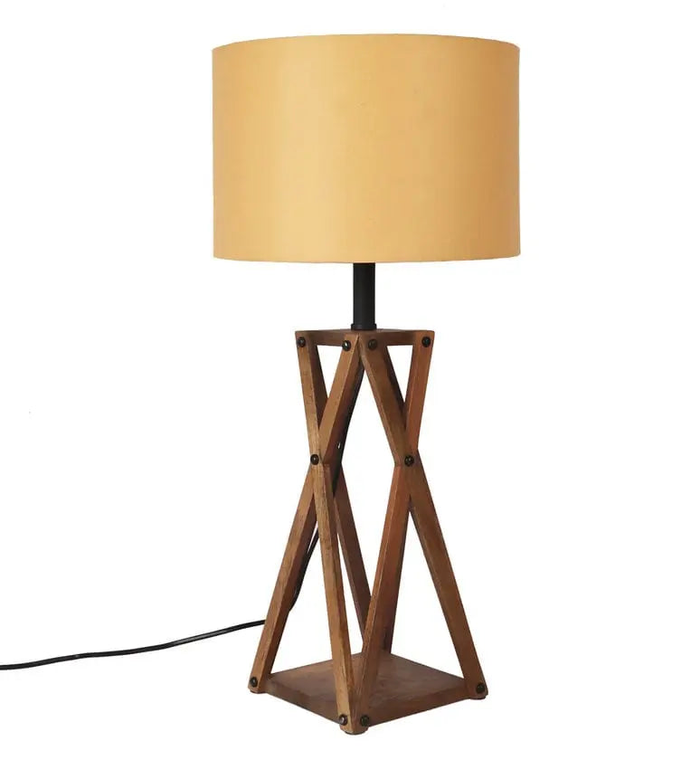 Elegant Aera Lamp with Beige Shade and Natural Base DECORMANTRA