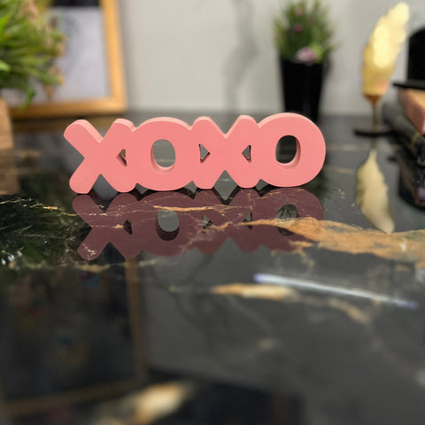 XOXO Pink Aesthetic Table Decor