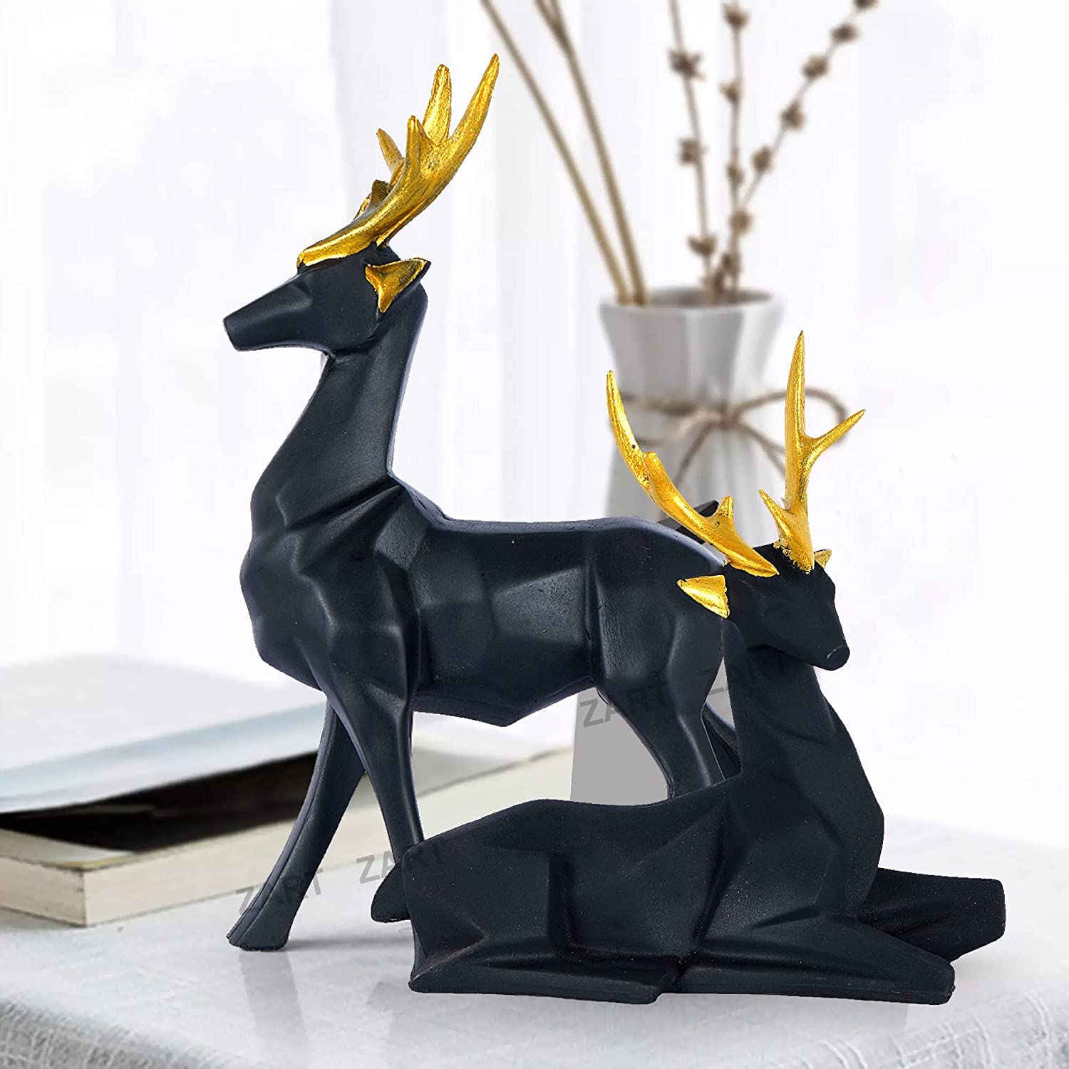 Deer Resin Showpiece for Home Decor