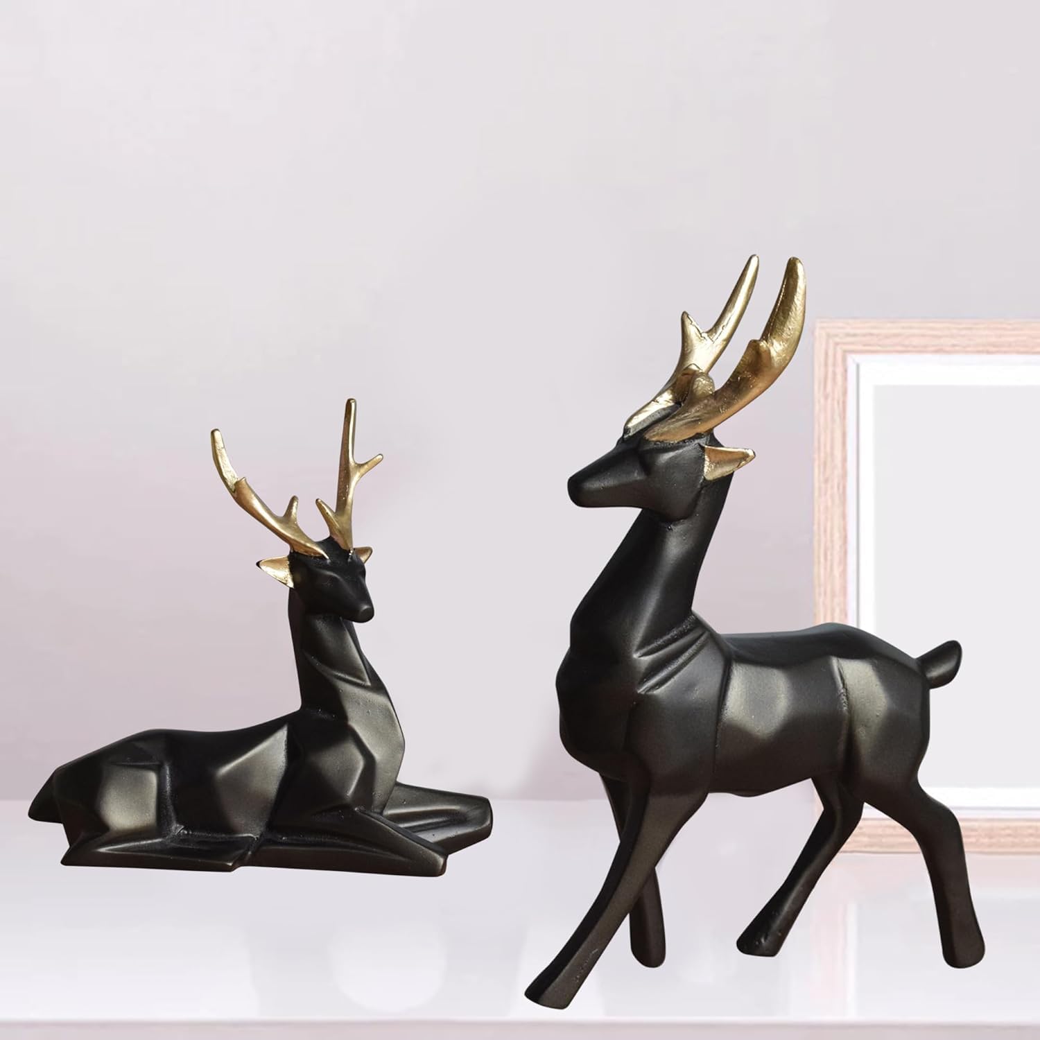 Deer Resin Showpiece for Home Decor