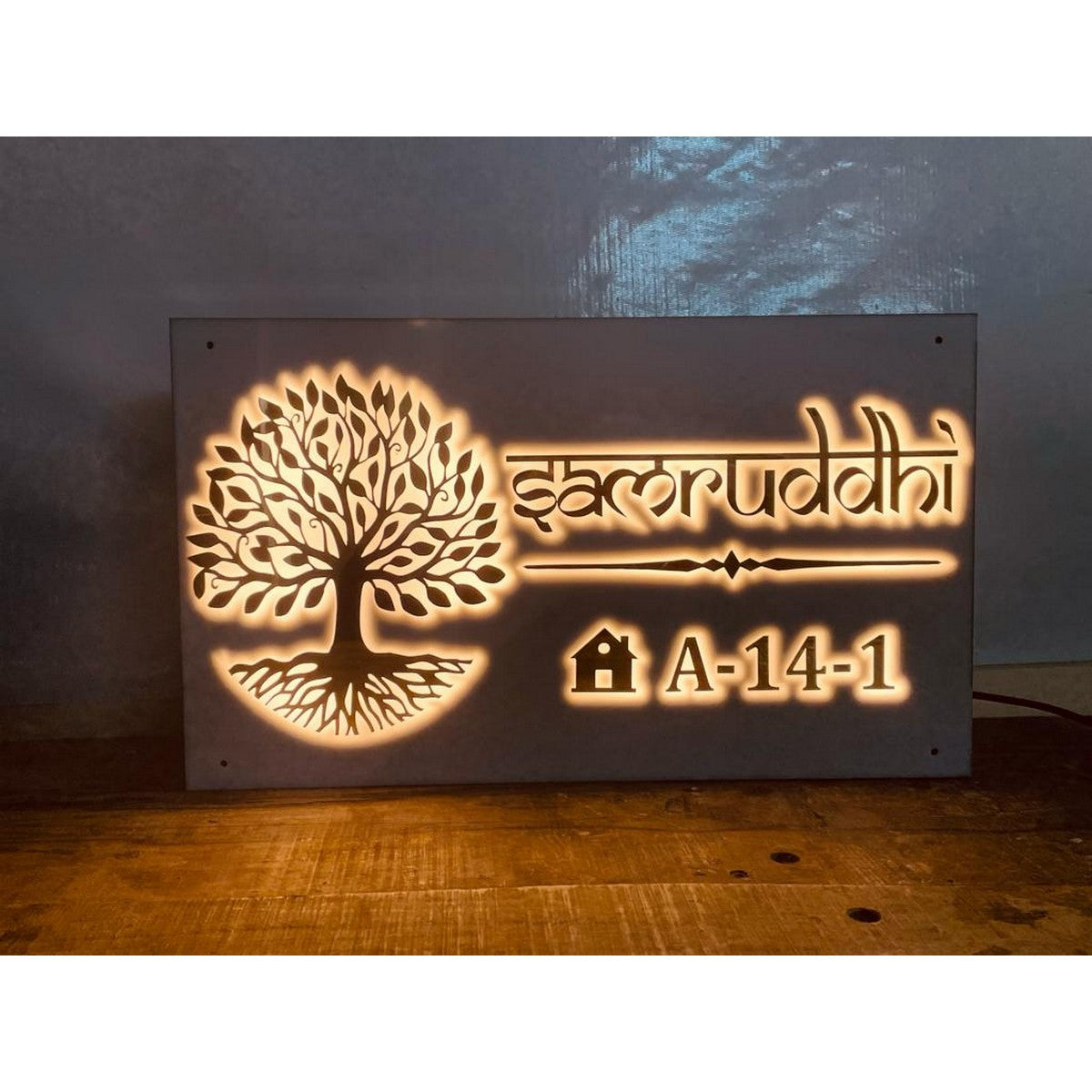 Embossed Letters Acrylic LED Name Plate for Home
