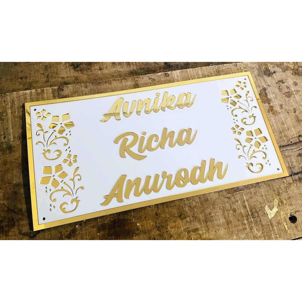 Golden Acrylic Elegant Design Name Plate for Home