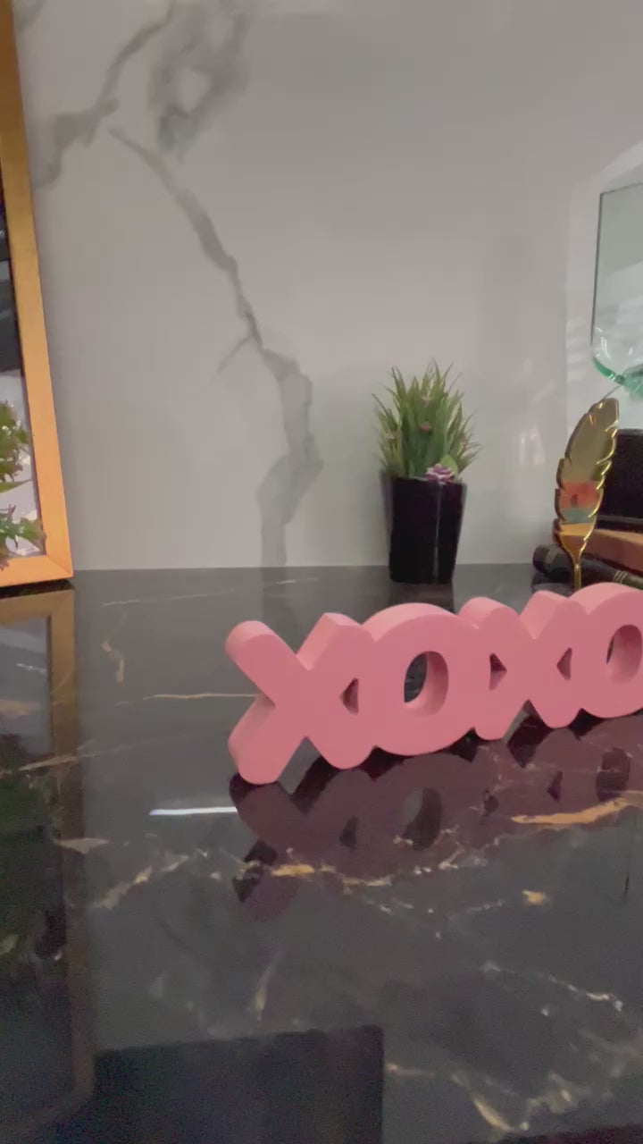 XOXO Pink Aesthetic Table Decor