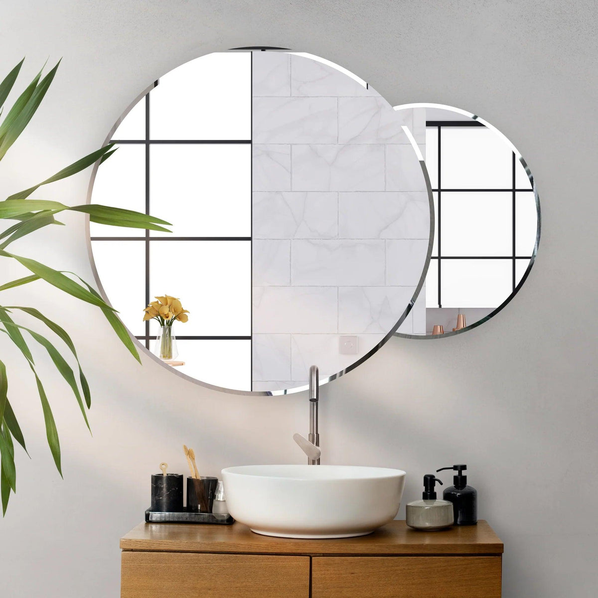 Scandinavian Frameless Beveled Circular Premium Bathroom Mirror - Decor Mantra 